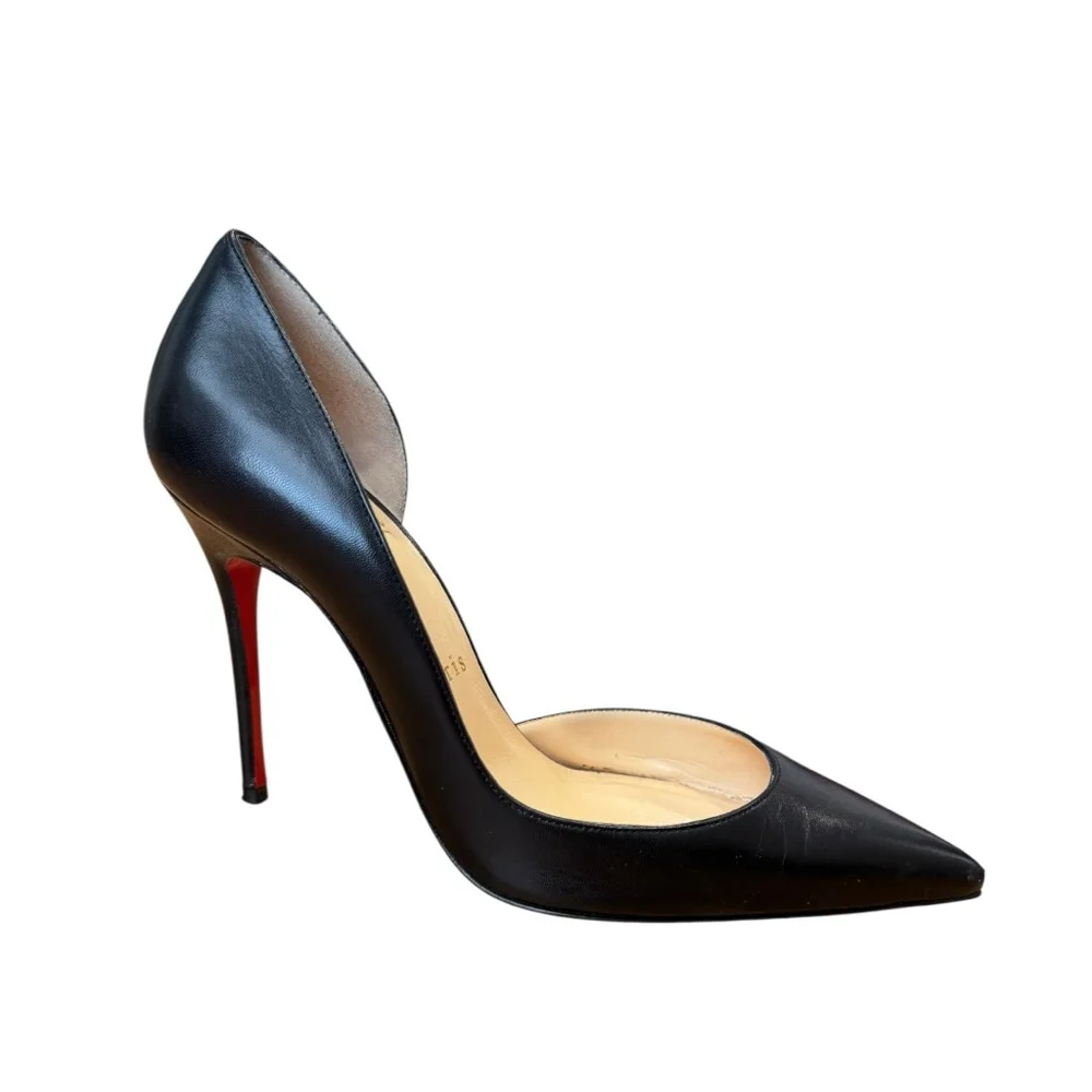 Christian Louboutin Iriza 100 Black Leather pointed Pumps